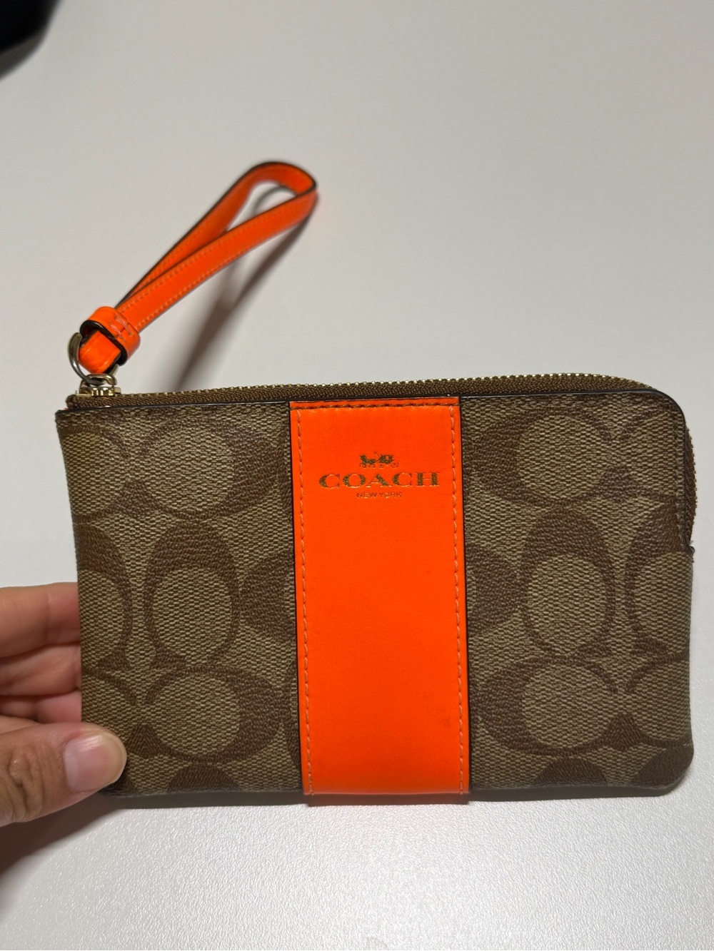 Coach Signature Canvas Corner Zip Wristlet Khaki Orange 58035